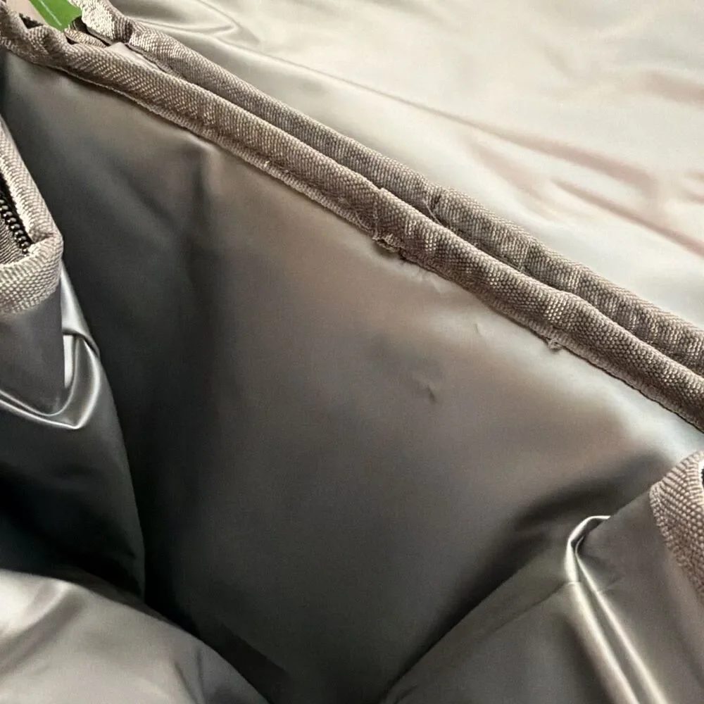 Miracol Hydration Backpack with Storage Pockets